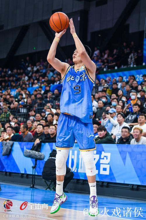 北汽豪取新疆伊力特,111比84精彩逆袭瞬间 北汽豪取新疆伊力特,111比84精彩逆袭瞬间